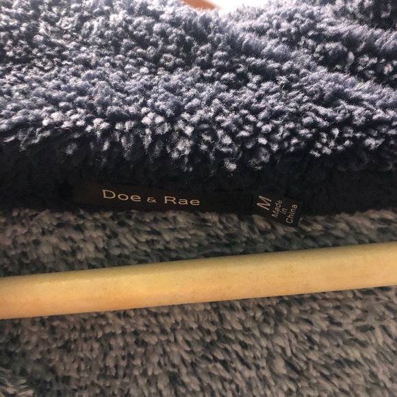 Sherpa pullover - Picture 2 of 3